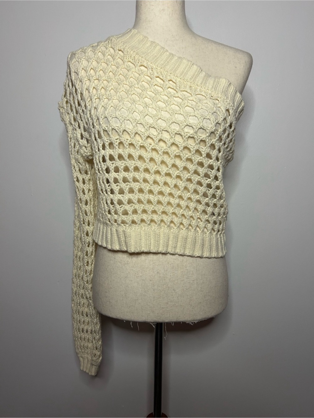 ANTHROPOLOGIE - Maeve Cream One Shoulder Open Knit Sweater - One Size